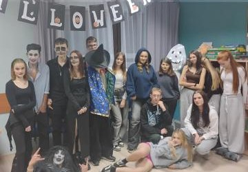 „GDY DUCHY TAŃCZĄ W RYTMIE OHP”. BAL HALLOWEEN W CKIW SZCZAWNICA–JABŁONKA