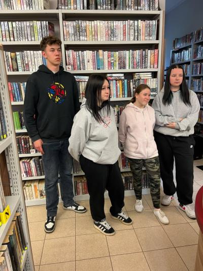 biblioteka10.jpg
