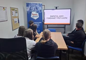 EMPATIA JAKO FUNDAMENT PRZYJAŹNI