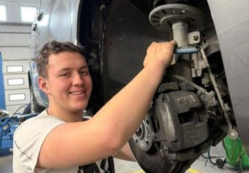 „SPRAWNY W ZAWODZIE” MECHANIK POJAZDÓW SAMOCHODOWYCH