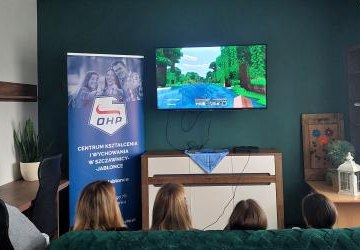 ROZGRYWKI W PIŁKĘ NOŻNĄ  I MINECRAFT NA PLAYSTATION