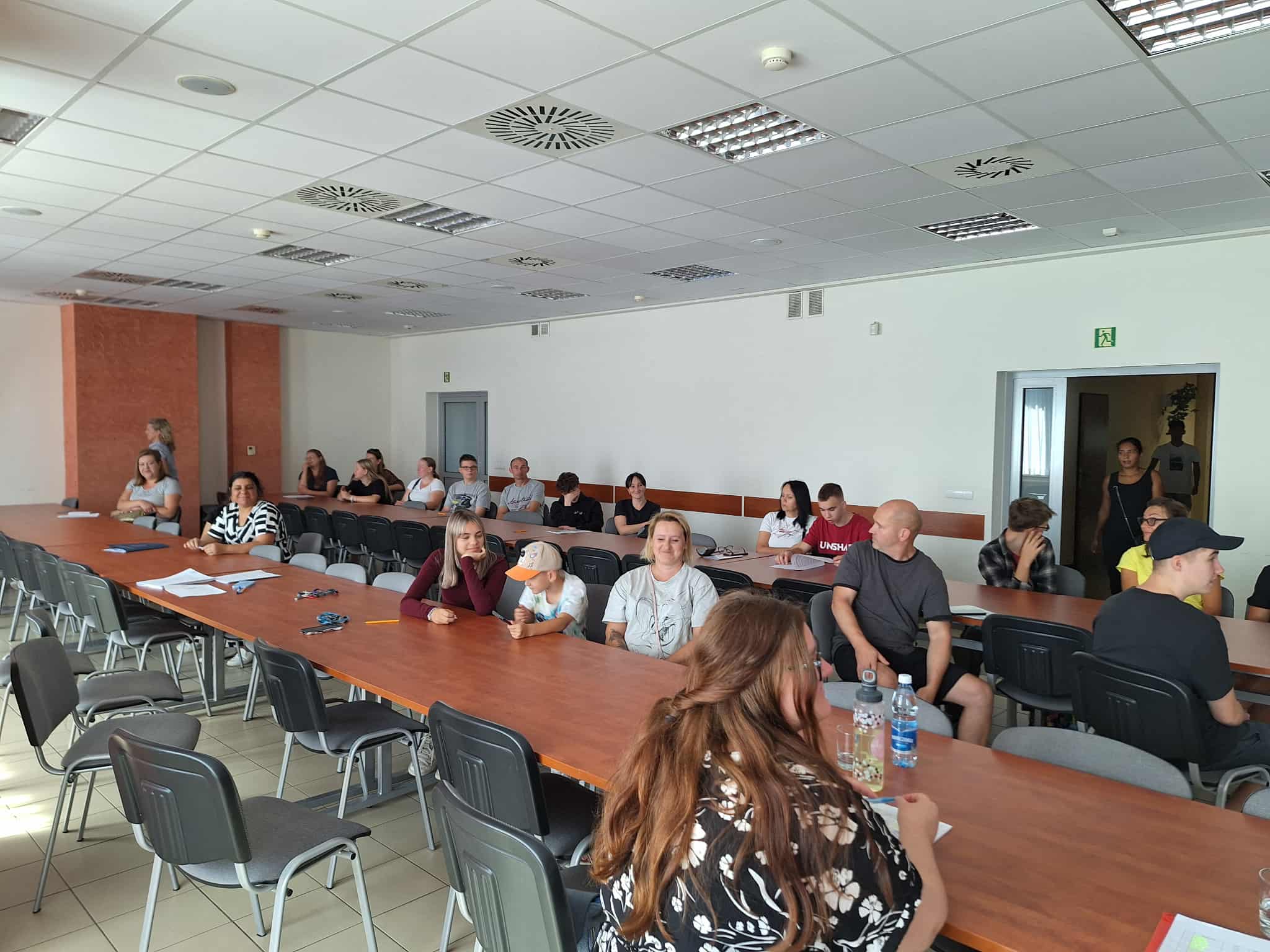 PODPISANIE UMÓW W CKIW OHP SZCZAWNICA-JABŁONKA