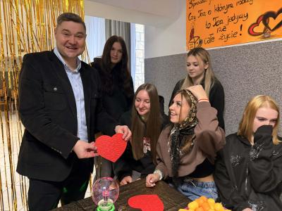 Messenger_creation_00E93B8F-953E-43ED-A058-AF5CCDD7D4FF — kopia.jpeg