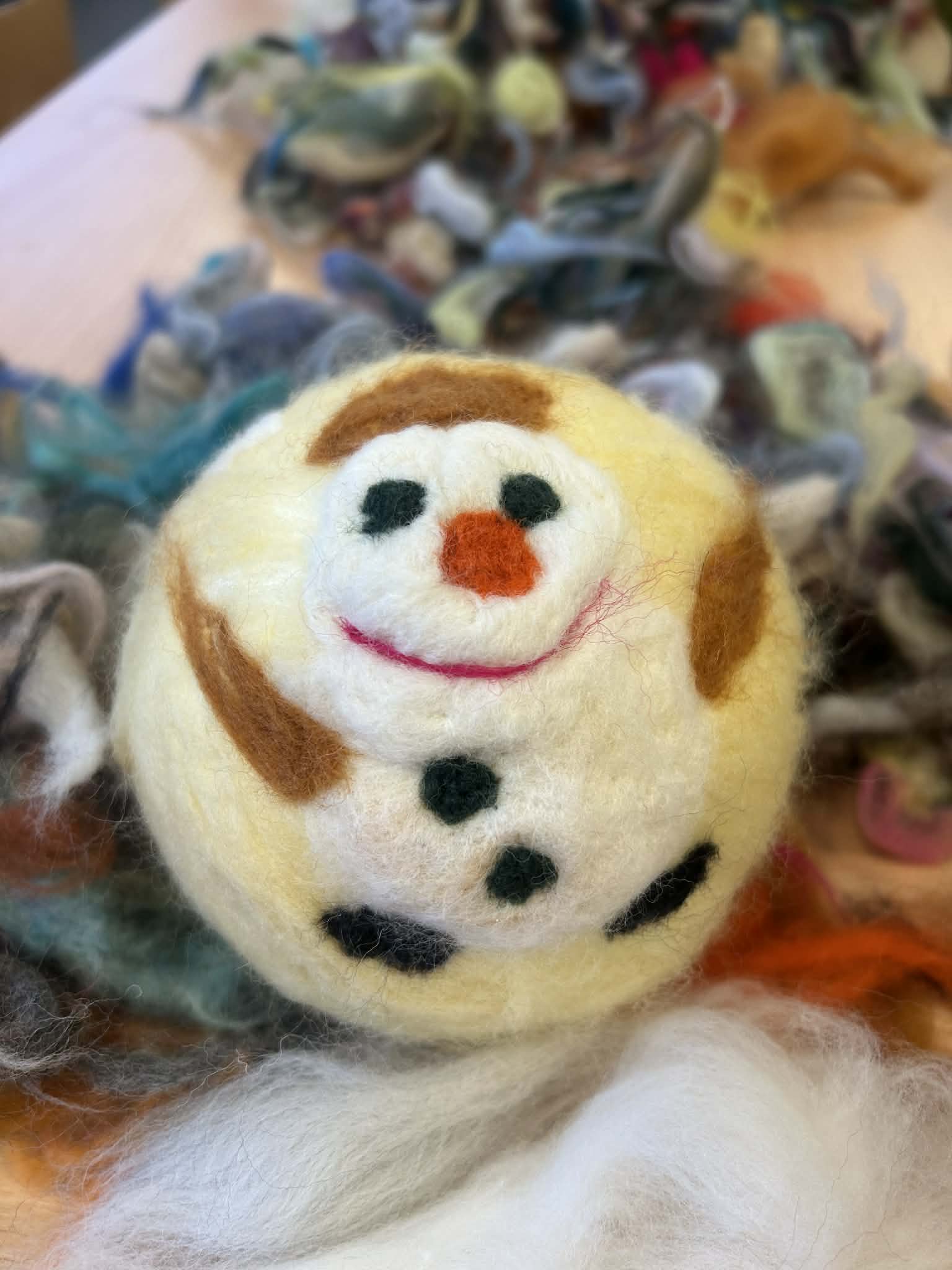 BOŻONARODZENIOWE BOMBKI Z FILCU