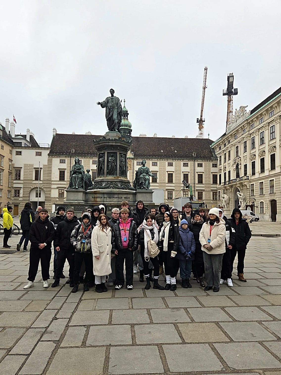 OD SCHÖNBRUNN PO DUNAJ - SZLAKIEM BOŻONARODZENIOWYCH JARMARKÓW”