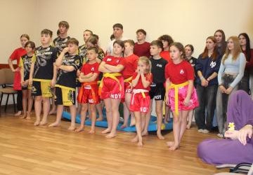 ZAJĘCIA KICKBOXINGU DLA WYCHOWANKÓW CKIW OHP SZCZAWNICA–JABŁONKA