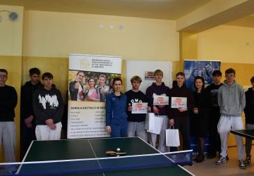 TURNIEJ TENISA STOŁOWEGO