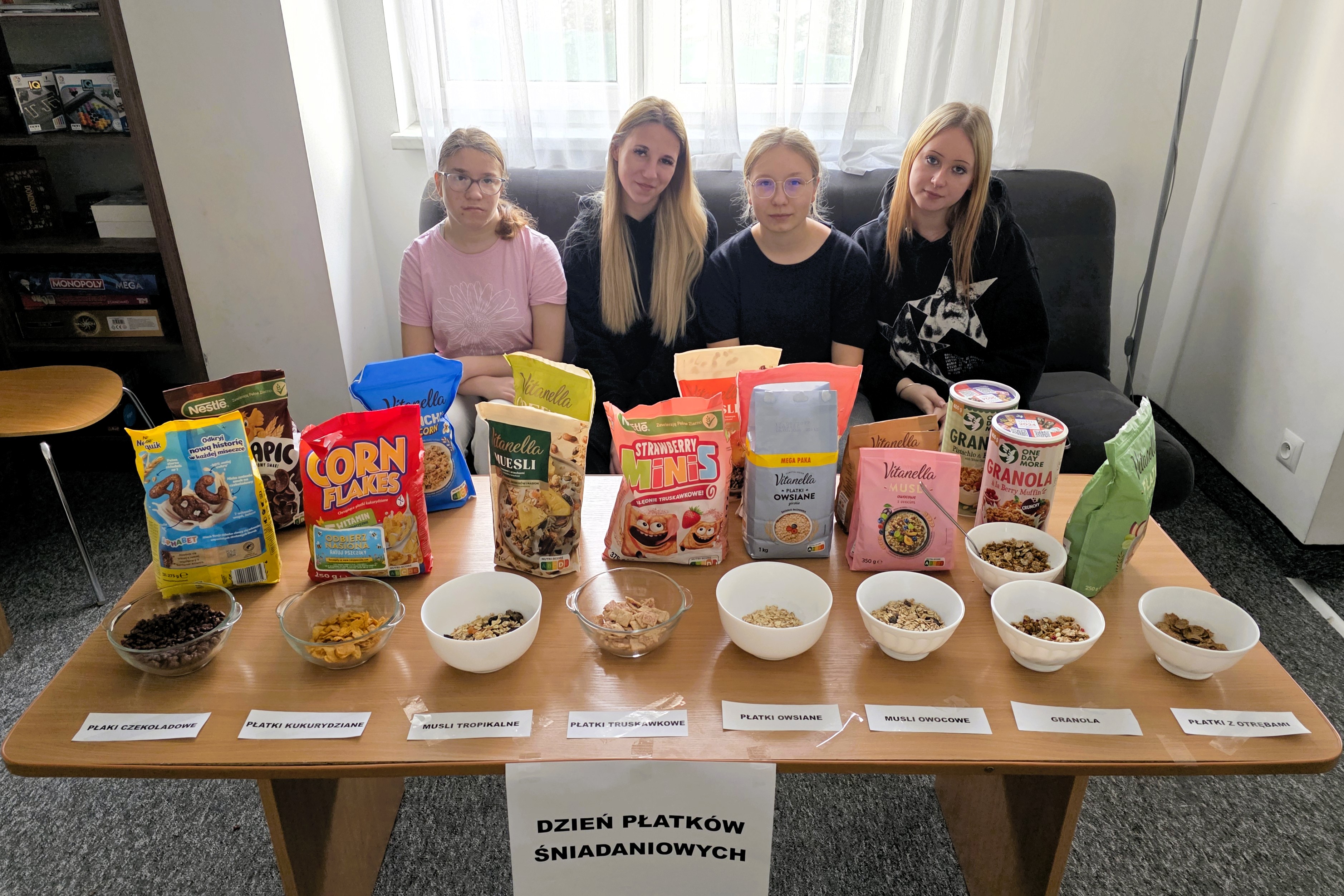 DZIEŃ PŁATKÓW ŚNIADANIOWYCH