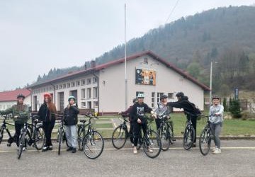 WZDŁÓŻ GRAJCARKA  I DUNAJCA NA DWÓCH KÓŁKACH