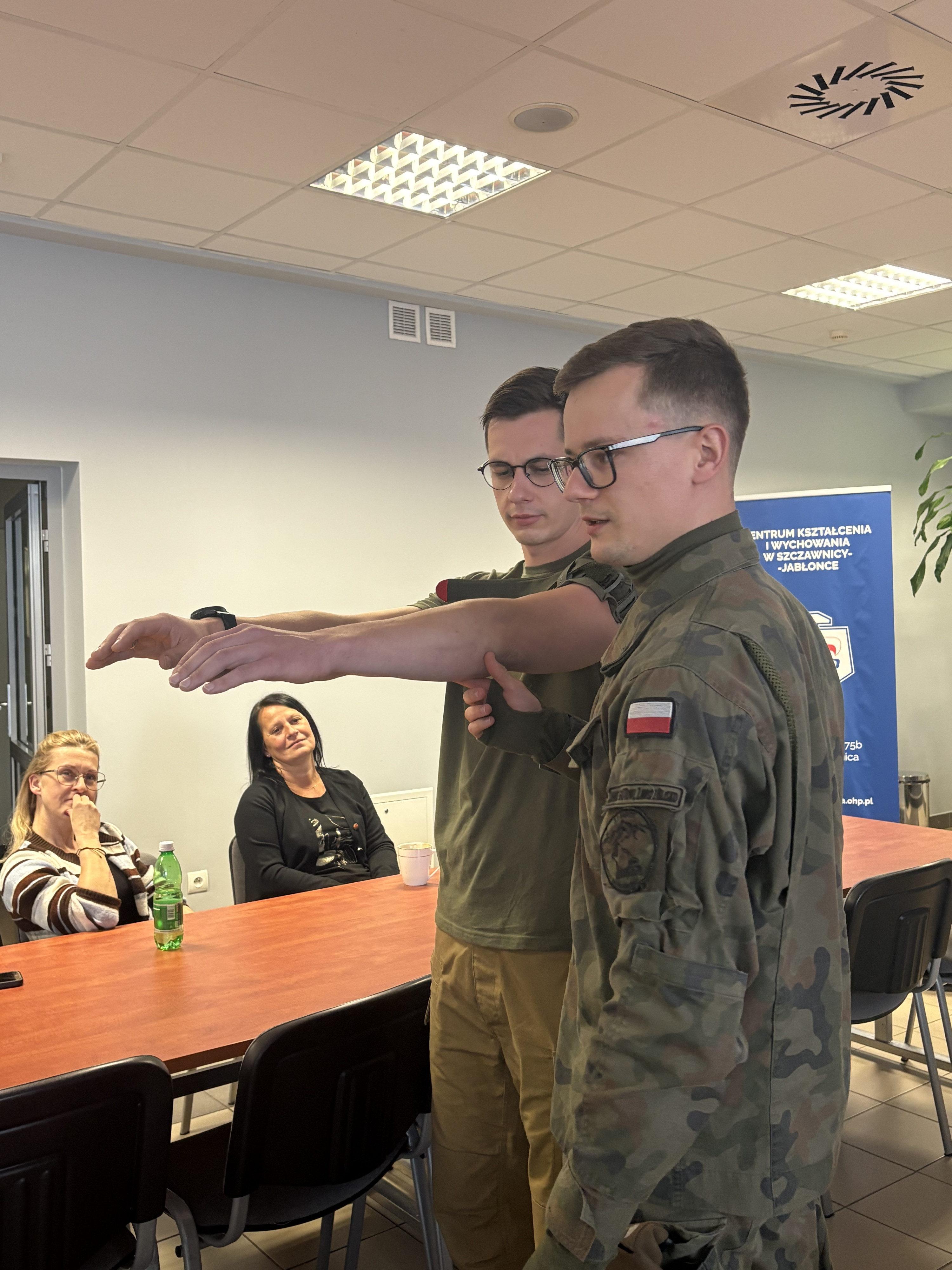 🛡️ Cyberbezpieczeństwo i pierwsza pomoc w OHP w Szczawnicy! 🚑