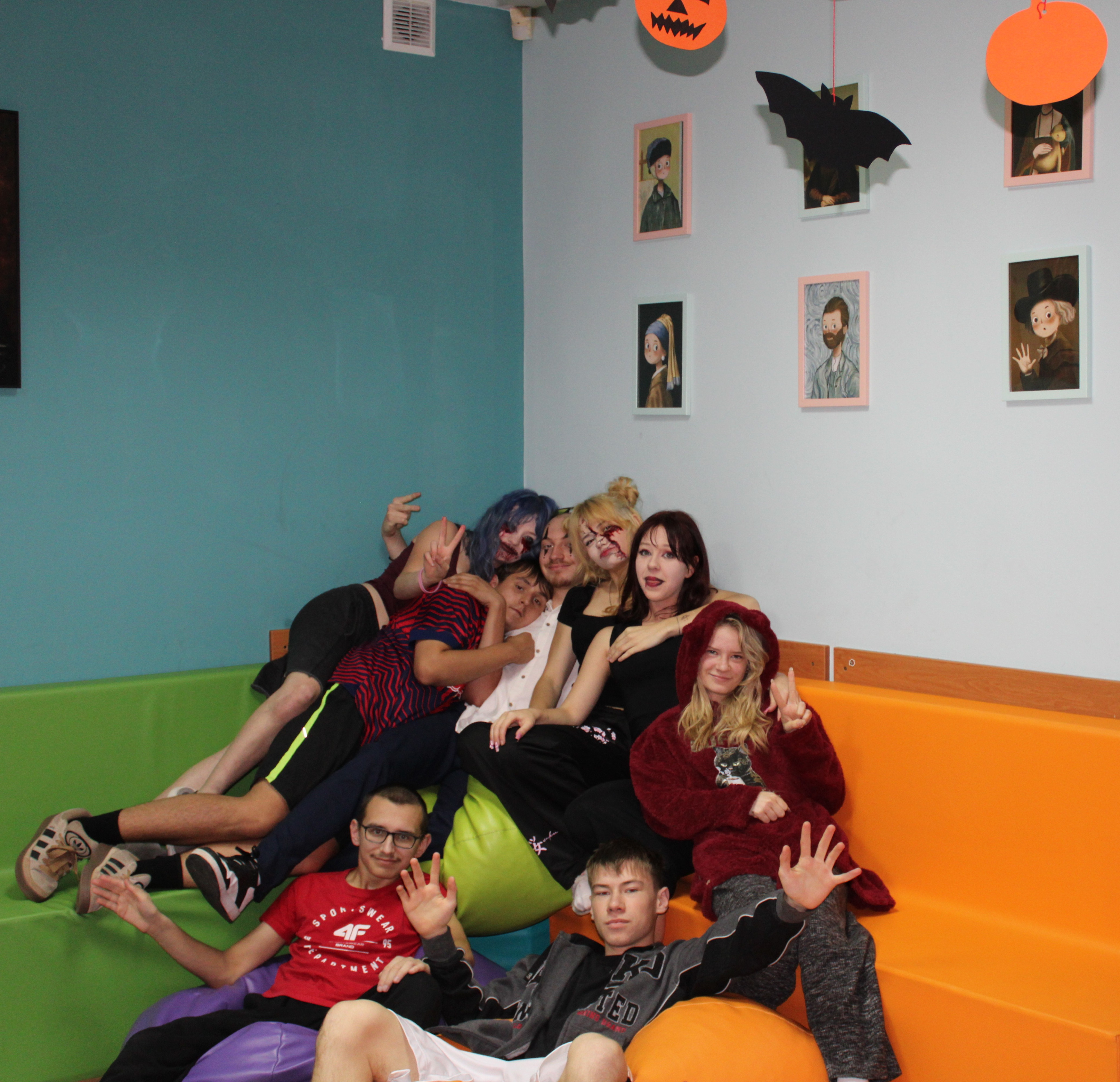 HALLOWEEN W INTERNACIE